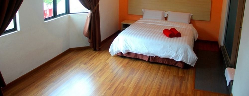 Hotel Oyo 1158 906 Airport Melaka Zewnętrze zdjęcie