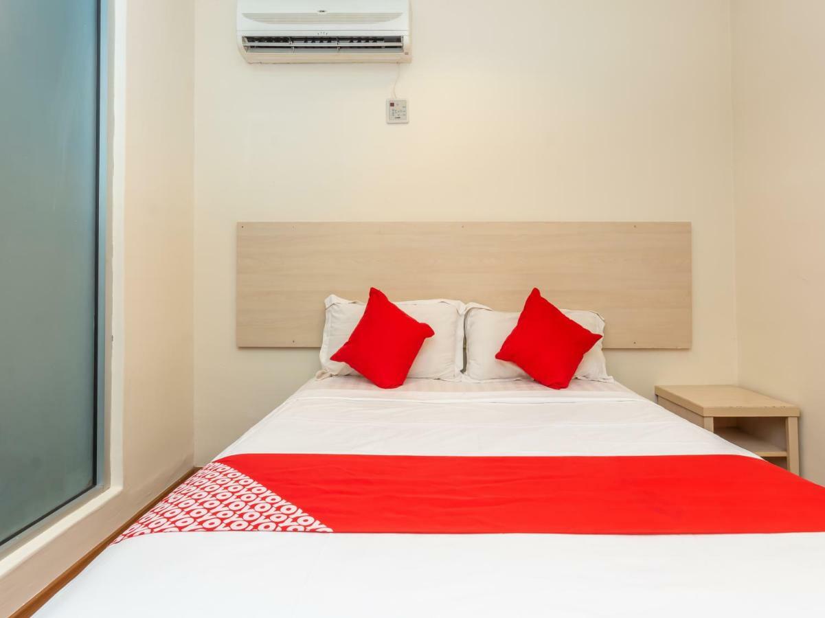 Hotel Oyo 1158 906 Airport Melaka Zewnętrze zdjęcie