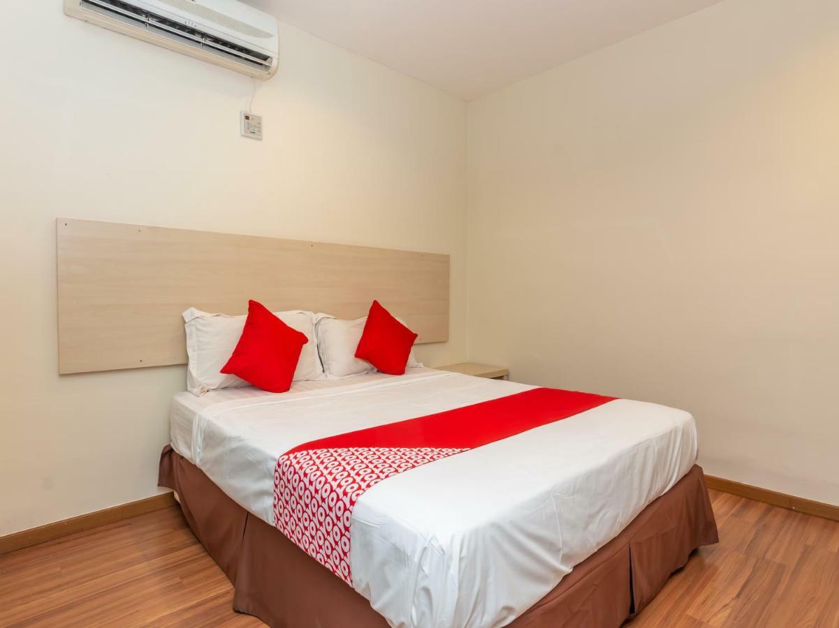 Hotel Oyo 1158 906 Airport Melaka Zewnętrze zdjęcie