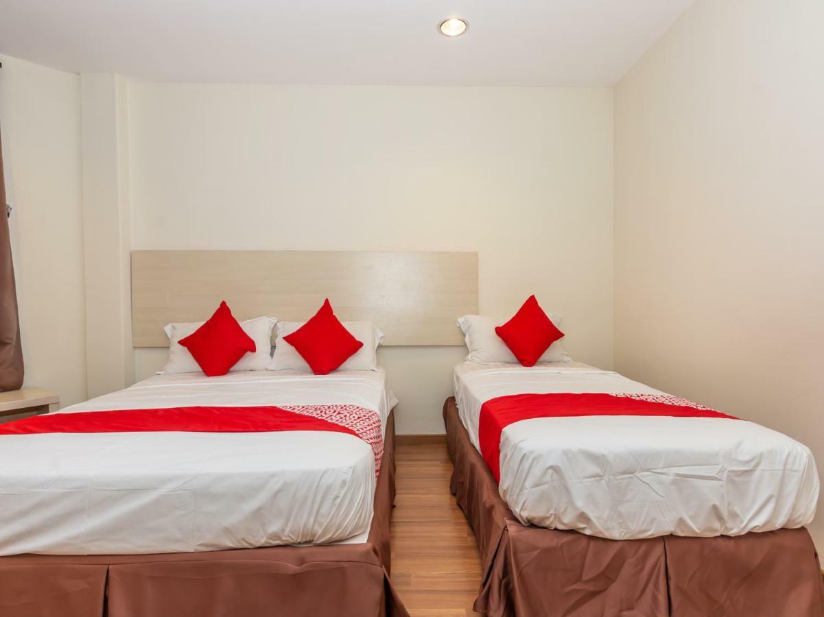 Hotel Oyo 1158 906 Airport Melaka Zewnętrze zdjęcie