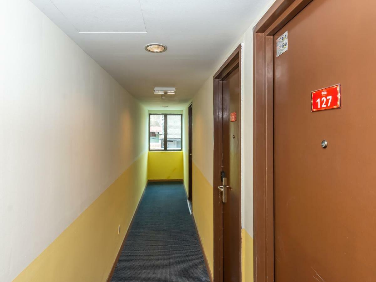 Hotel Oyo 1158 906 Airport Melaka Zewnętrze zdjęcie