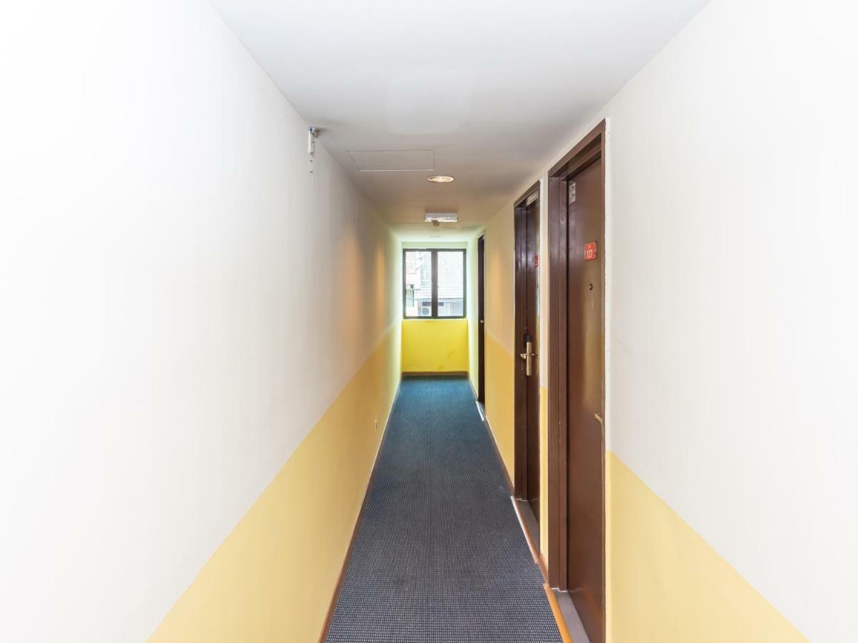 Hotel Oyo 1158 906 Airport Melaka Zewnętrze zdjęcie