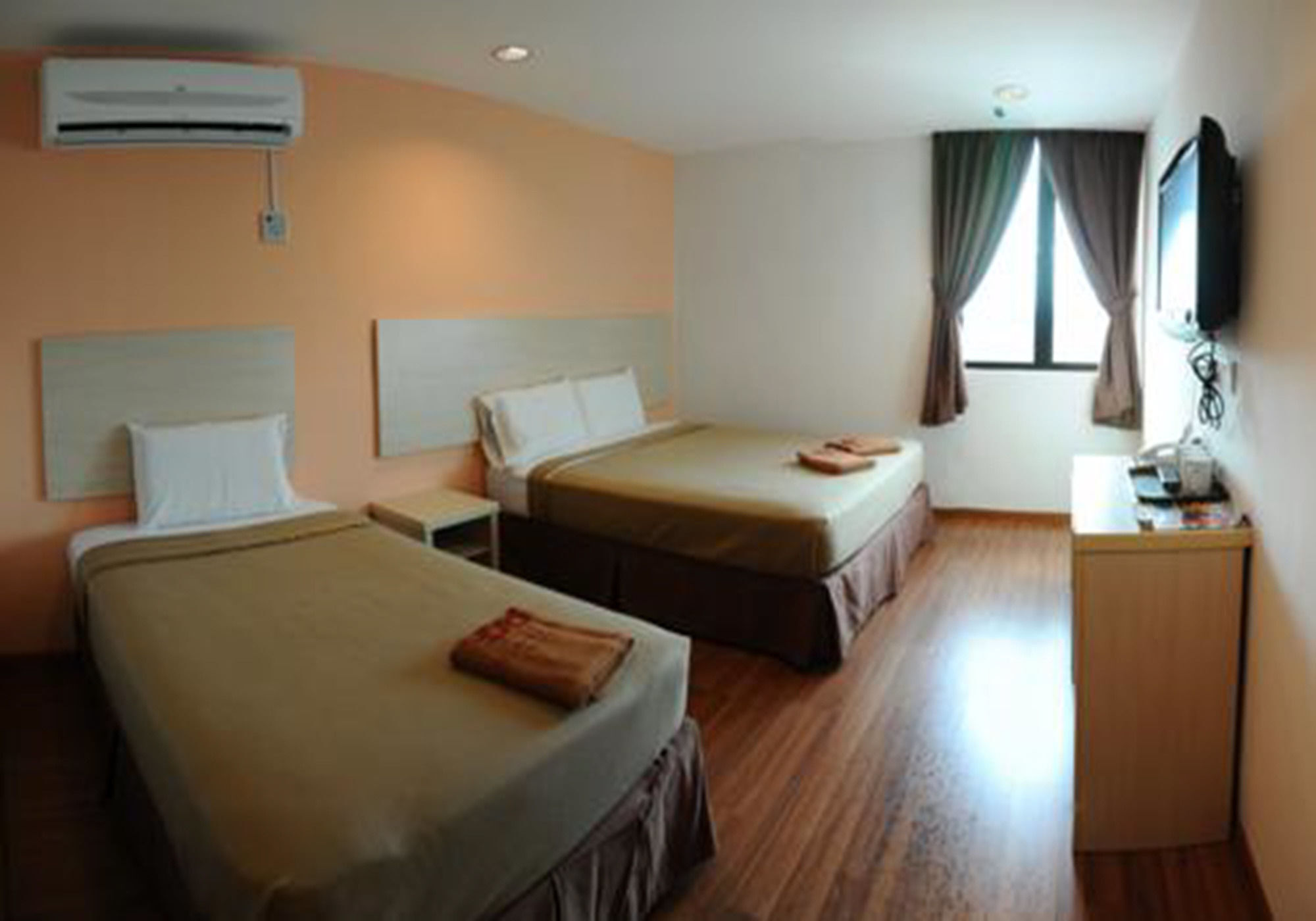 Hotel Oyo 1158 906 Airport Melaka Zewnętrze zdjęcie