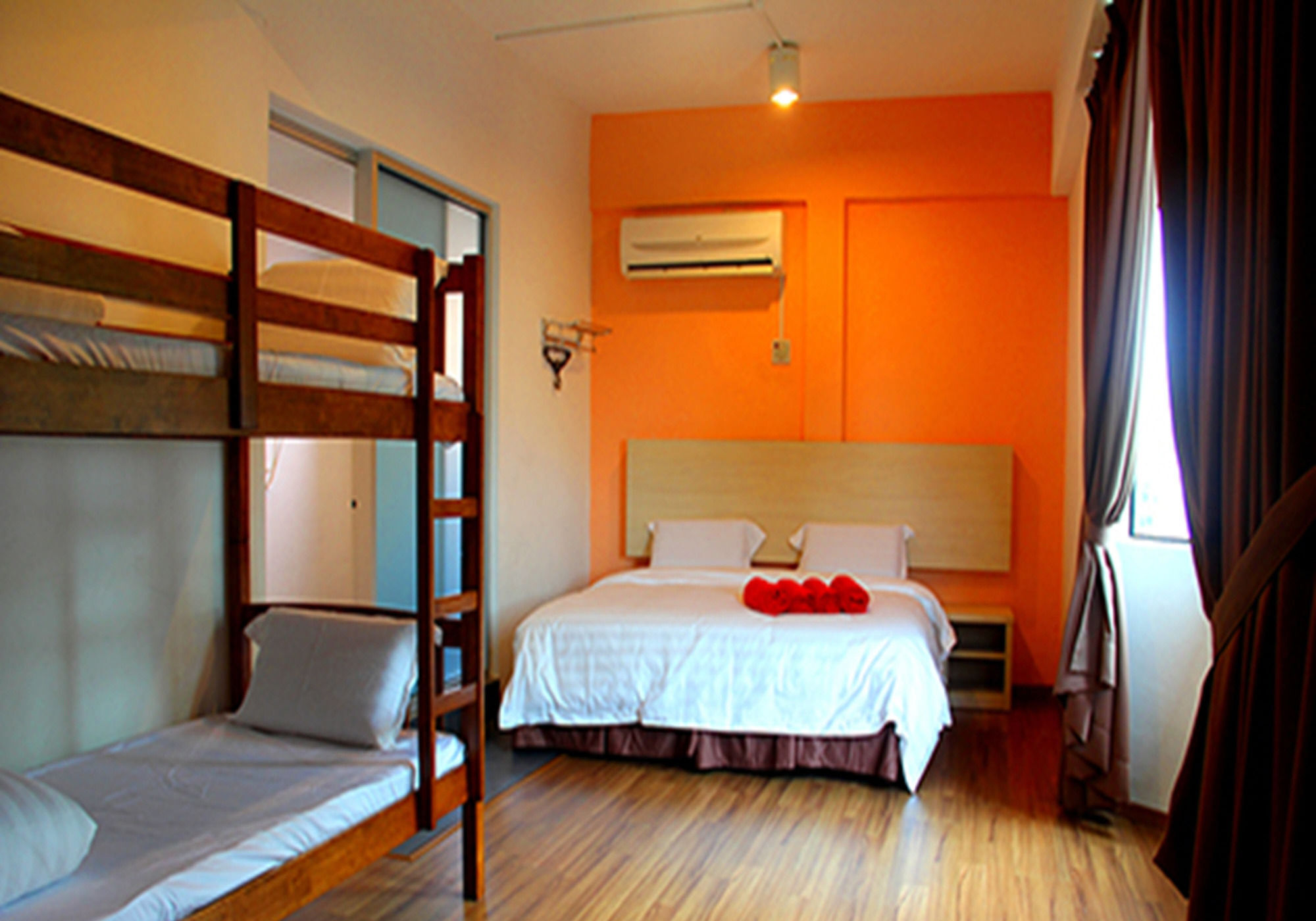 Hotel Oyo 1158 906 Airport Melaka Zewnętrze zdjęcie
