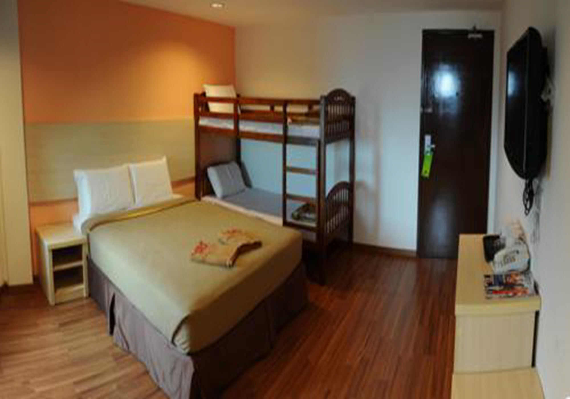 Hotel Oyo 1158 906 Airport Melaka Zewnętrze zdjęcie